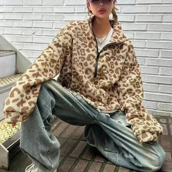 Apricot Casual Women's Leopard Print Basic Long Sleeve Sweatshirt - Picture 8 of 9